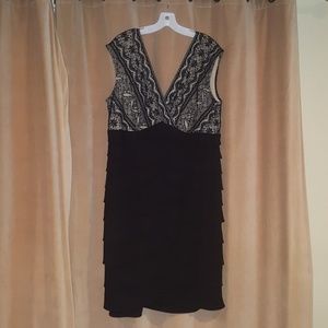 Jessica Howard gown 20 and shawl
